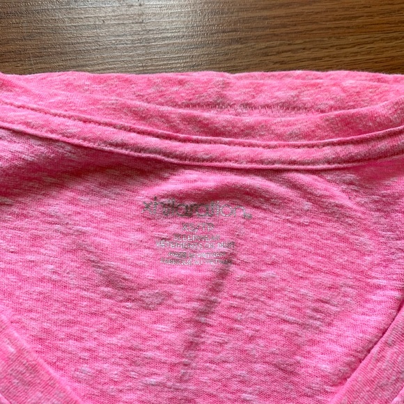 short sleeve tee - Picture 3 of 3